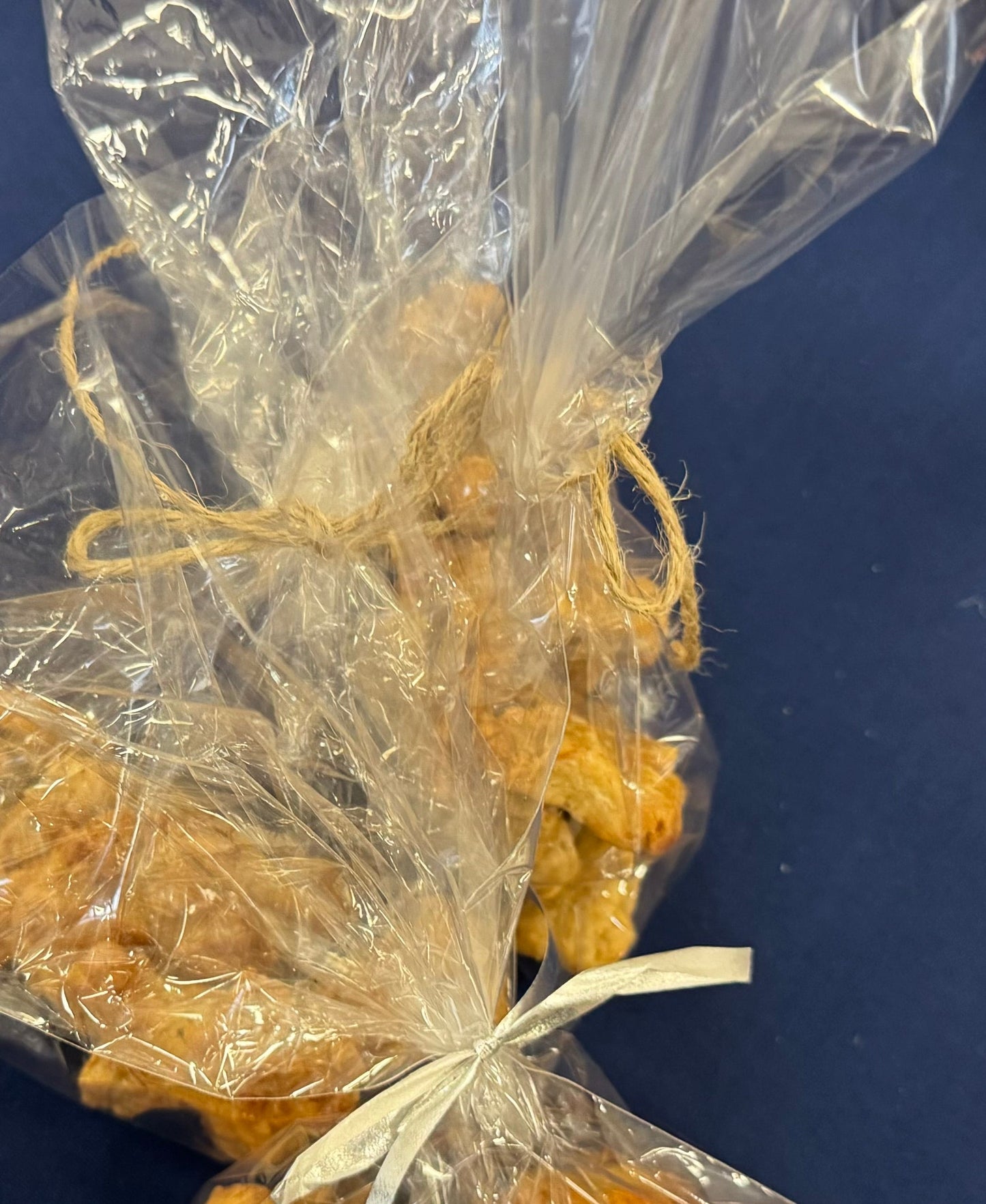 delicious dog treats 